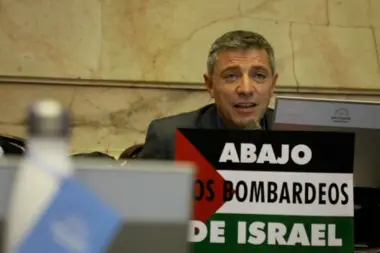 Juan Carlos Giordano: "Si Milei está mal y el peronismo no es solución, el FIT tiene oportunidad"