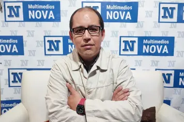 "JAVIER MILEI todavía no llega a ser un caudillo como lo fue CARLOS MENEM"