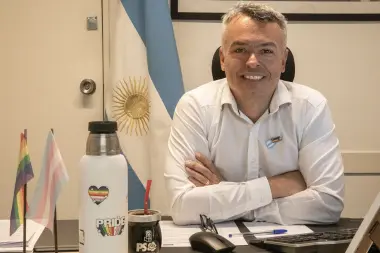 Esteban Paulón: "El gobierno tiene que cumplir ya con el financiamiento para las universidades"