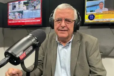 "Hay una expresidenta presa que sigue tomando decisiones dentro del Partido Justicialista"
