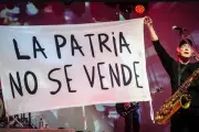 La Kermesse hizo explotar Atenas: más de 3.000 personas volvieron a cantar las canciones de Los Redondos